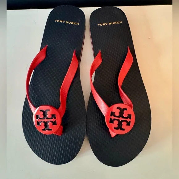 Tory Burch Flip Flop Sandals. Brand New. Red medallion leather straps. Size 5. - Picture 2 of 5